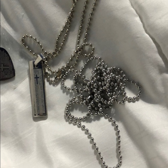 Spanish Necklaces - Picture 2 of 6